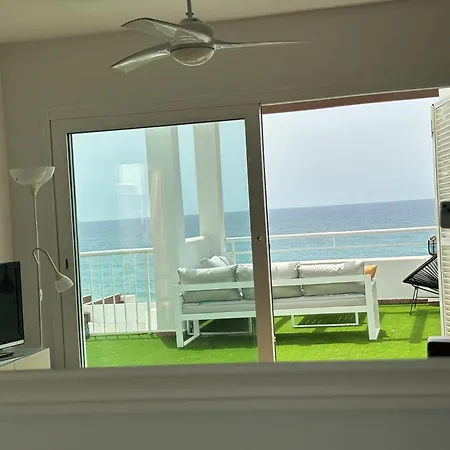 Atico En Primera Linea De Playa Apartment
