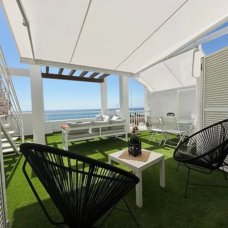 Atico En Primera Linea De Playa Apartment
