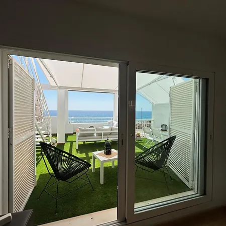 Atico En Primera Linea De Playa Apartment *